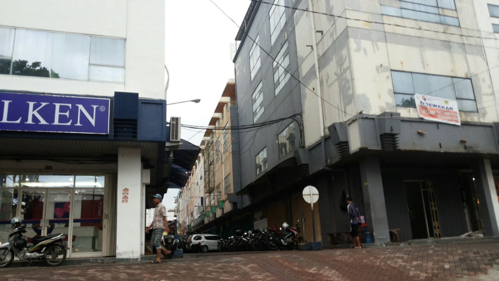 Dijual Ruko Darmo Galeria dkt Mayjend Sungkono