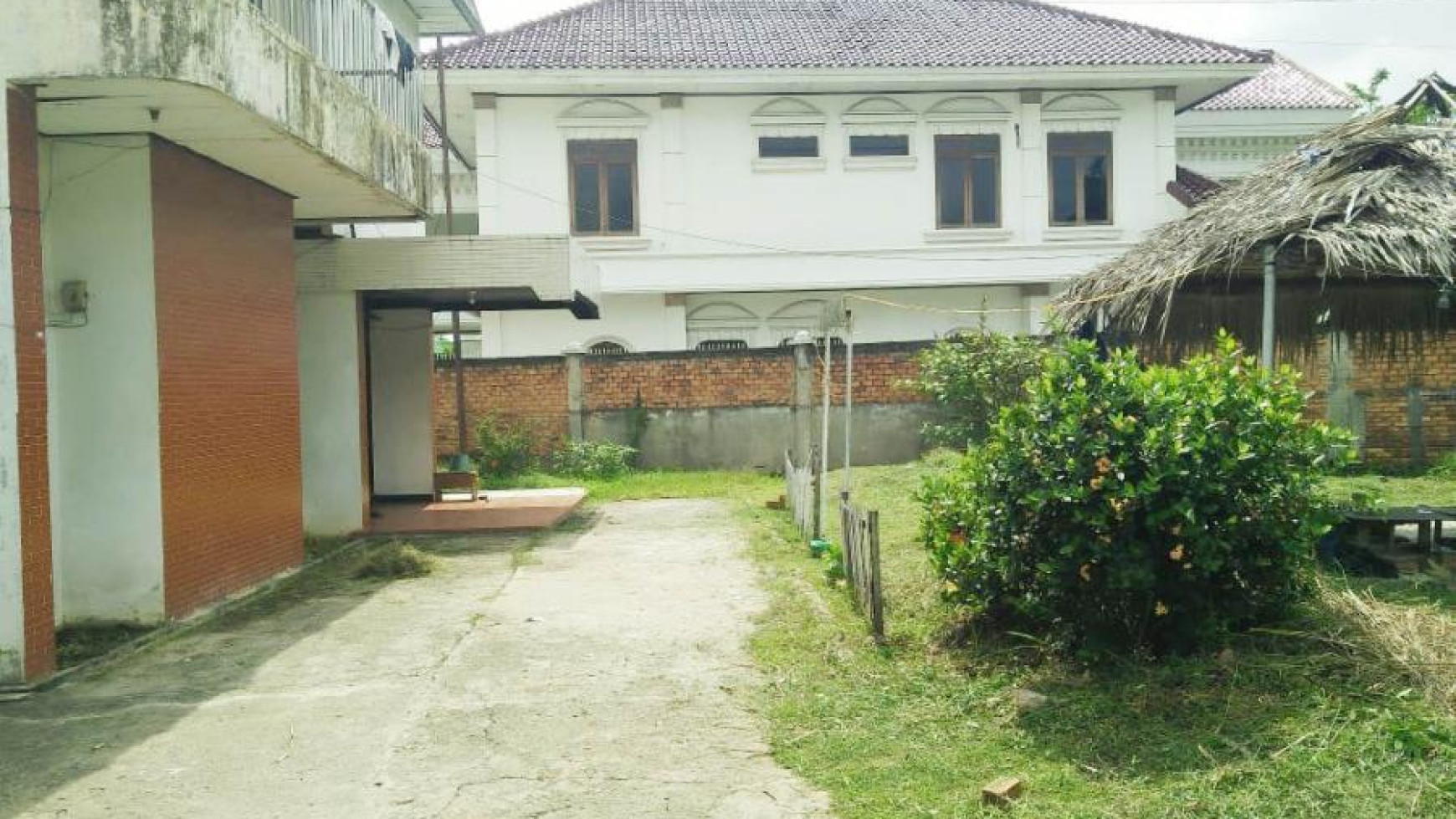 Dijual Rumah + Tanah Luas Di Pinggir Jalan Utama Plaju