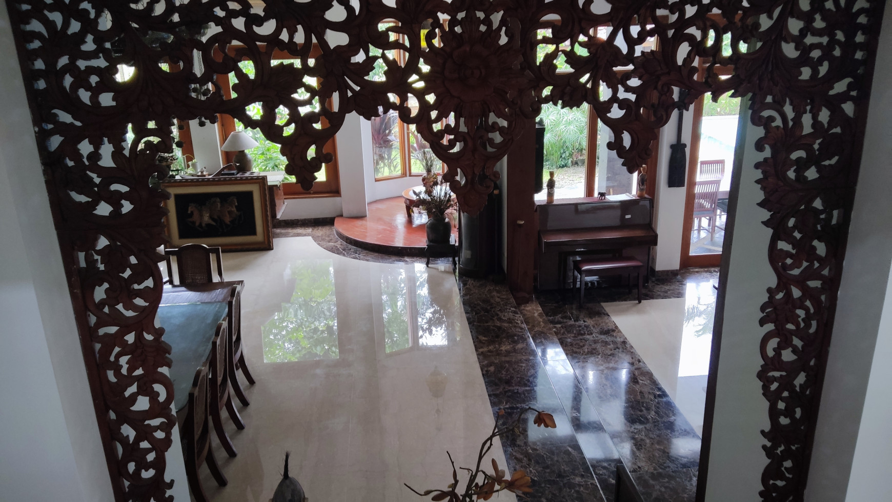 SEWA RUMAH MEWAH NYAMAN VIEW BUKIT GOLF PONDOK INDAH 