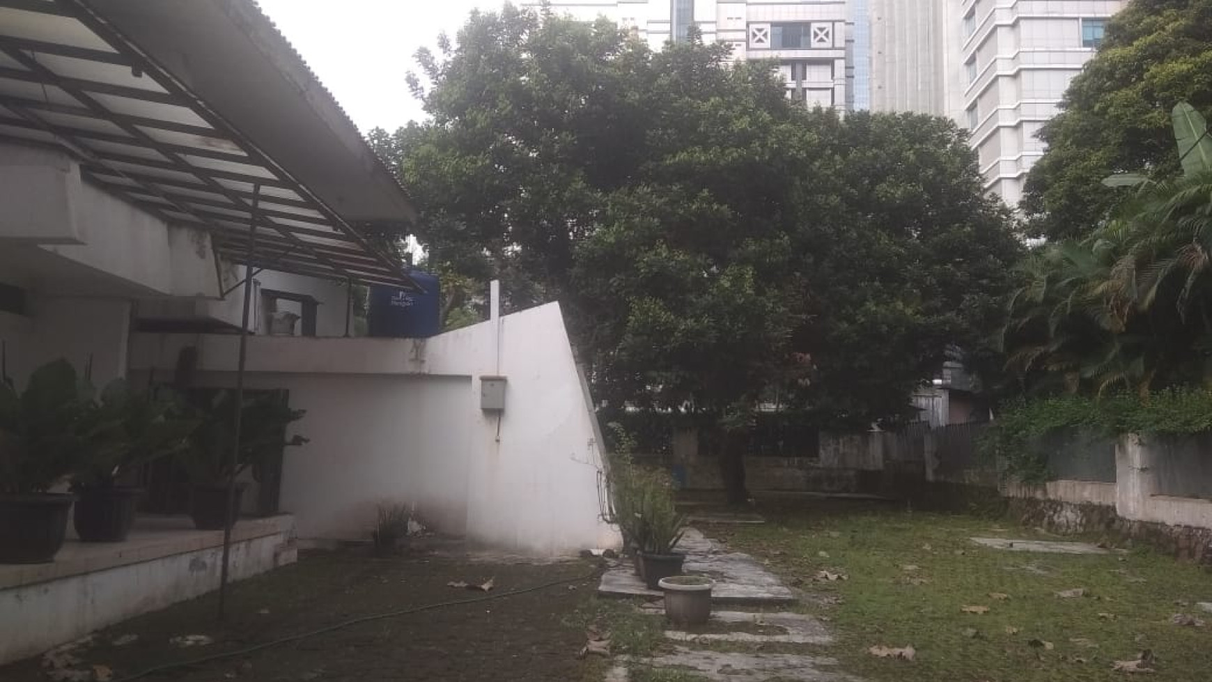 RUMAH DIJUAL JALAN WIDYA CHANDRA KOMPLEK MENTERI KEBAYORAN BARU