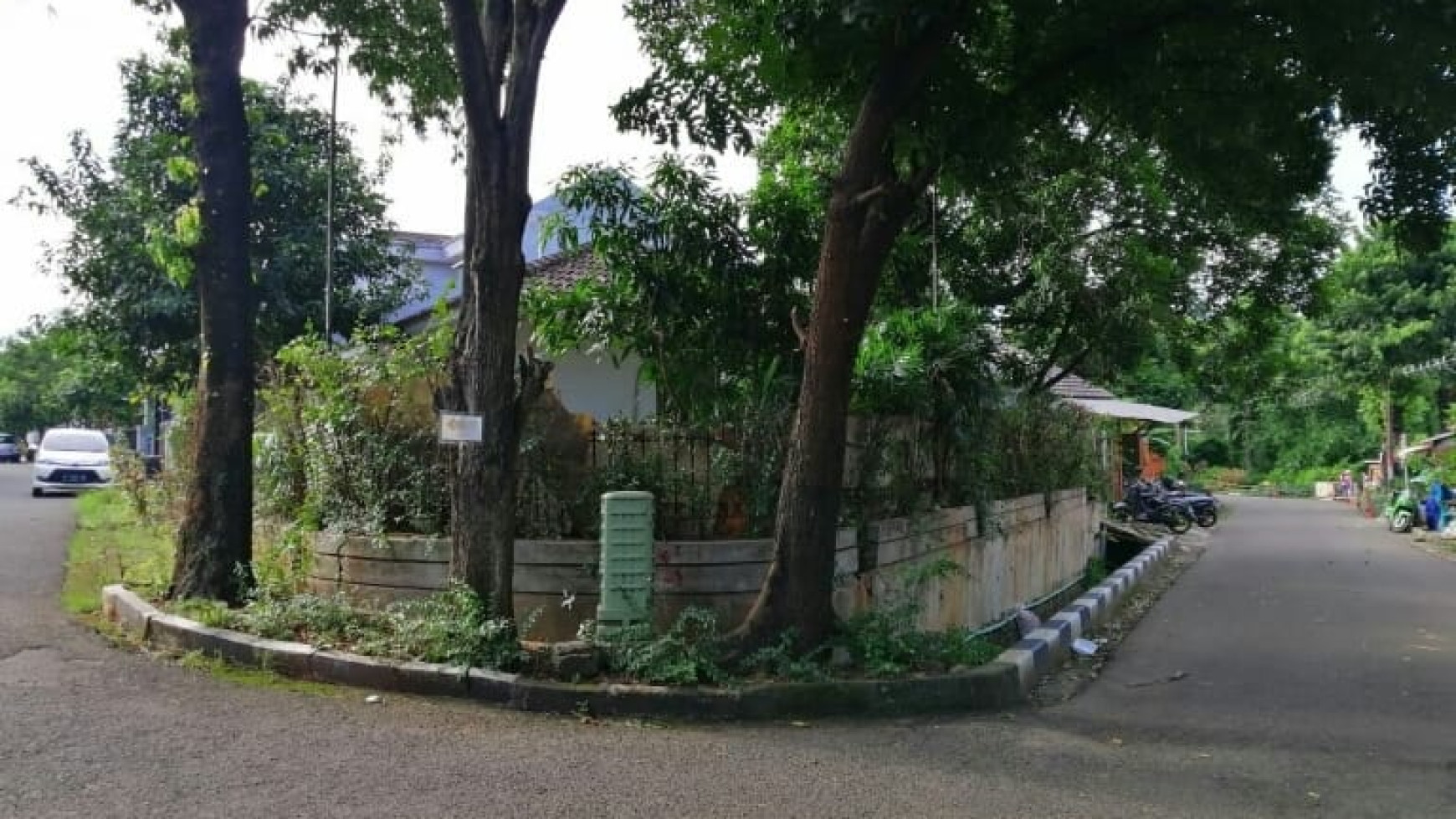 Rumah posisi di Hoek di Jakarta Selatan.