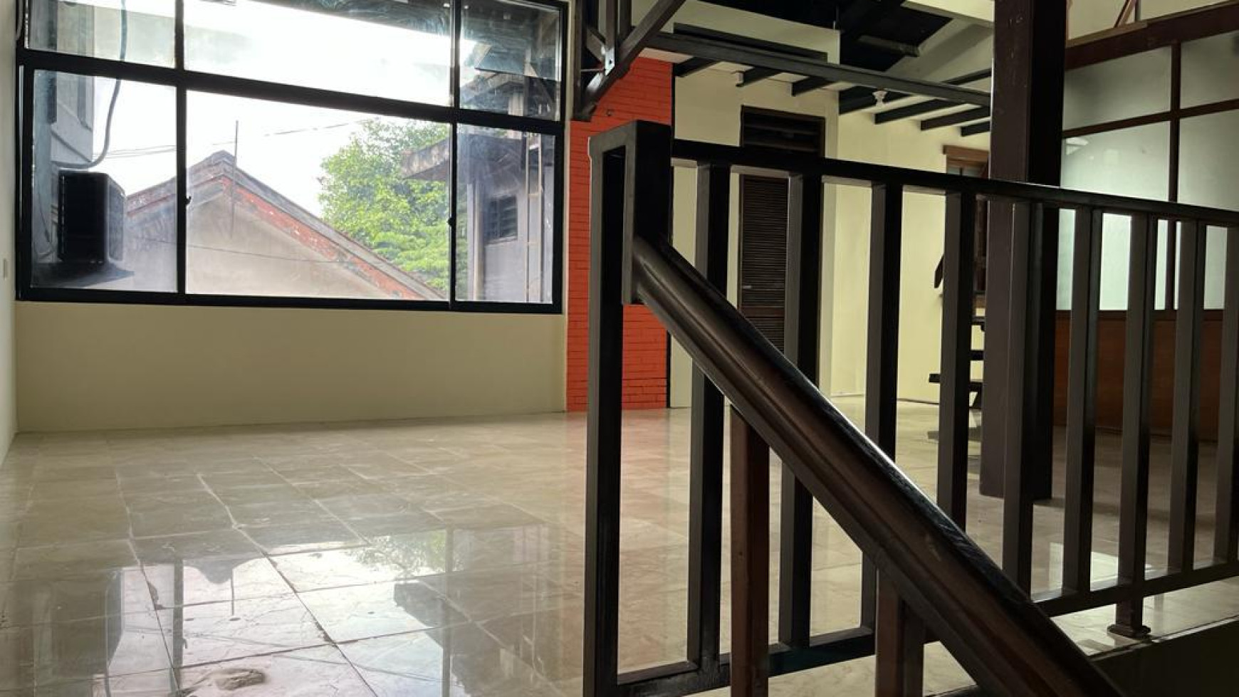 RUMAH DISEWA JALAN MARTAPURA JAKARTA PUSAT