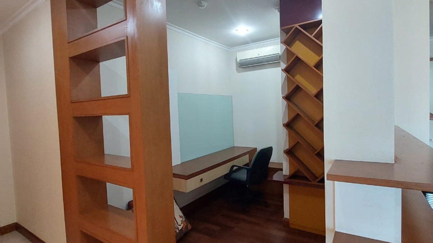 Apt. Hampton's Park Pondok Indah