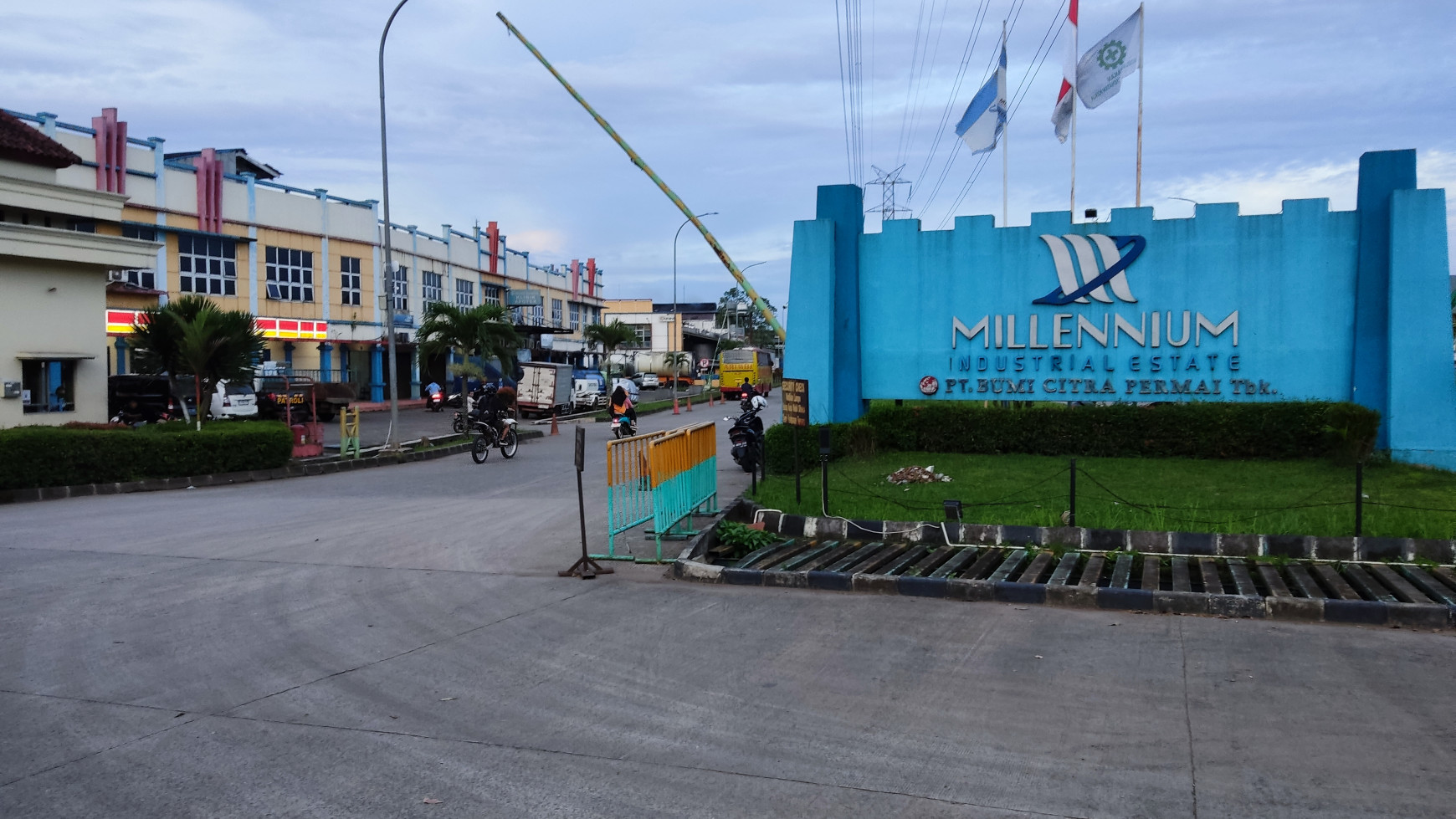 TANAH DI LOKASI STRATEGIS KAWASAN INDUSTRI MILLENIUM