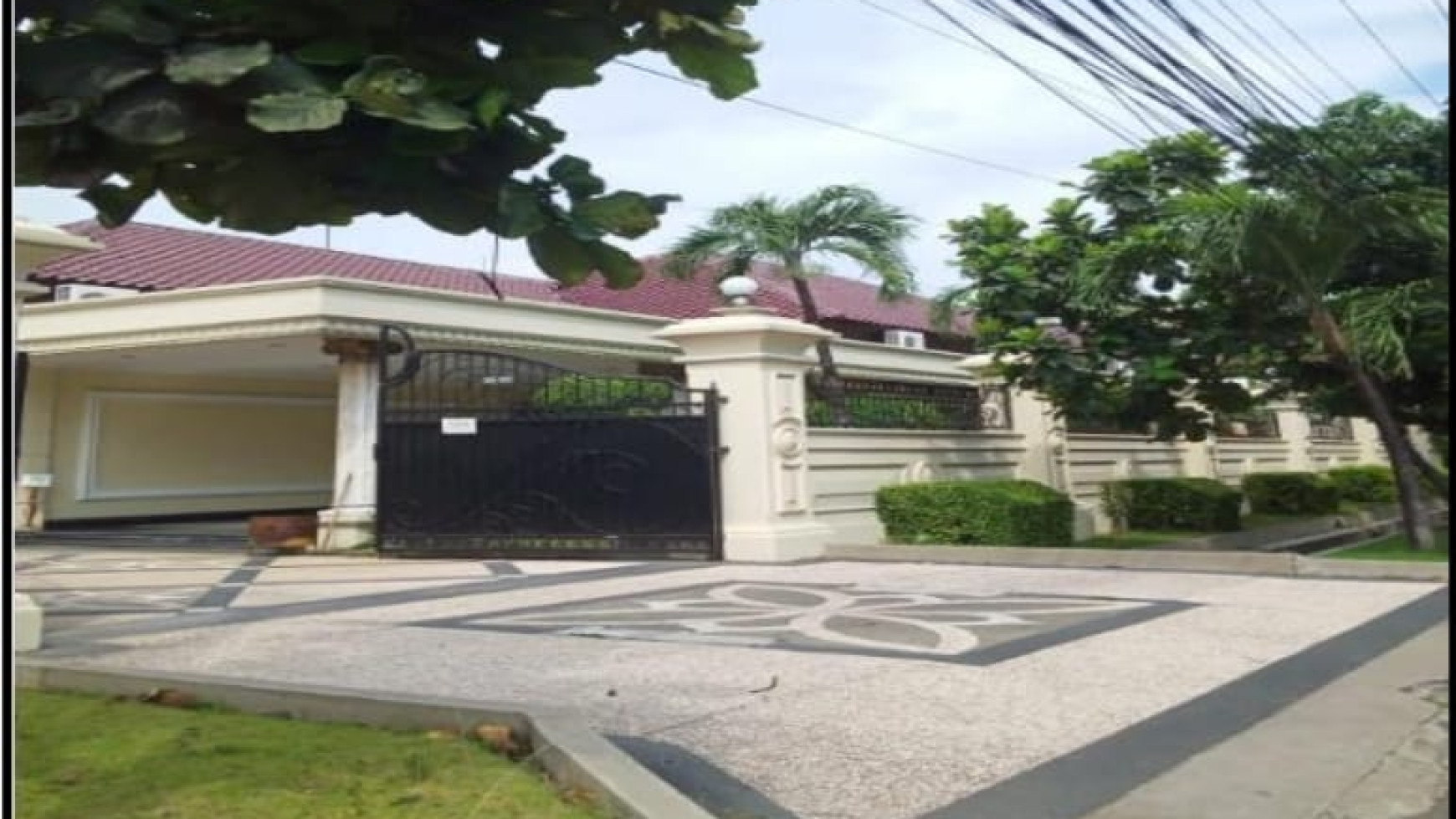 Dijual Rumah Mewah di Nol Jalan Raya Jemur Andayani Surabaya 