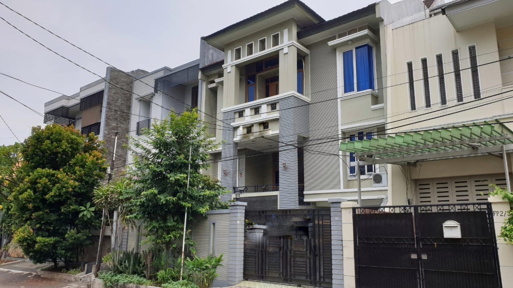 Rumah Kelapa Cengkir Barat, Kelapa Gading Luas 10x20m2