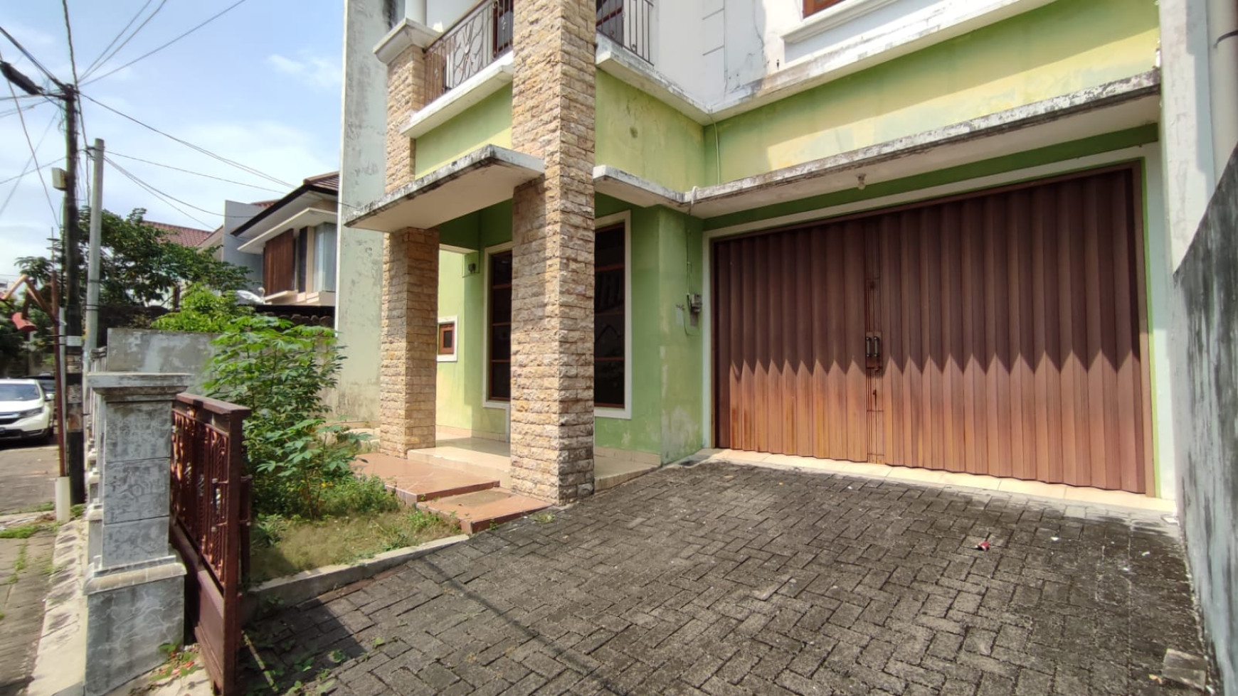 Rumah Besar Di Perum Perwita Regency Sewon Bantul