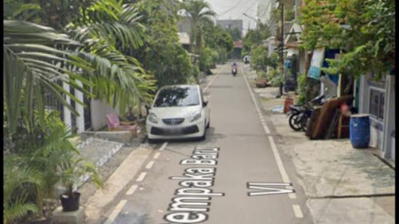 Dijual  Cepat Rumah Tua hitung tanah  area strategis Kemayoran