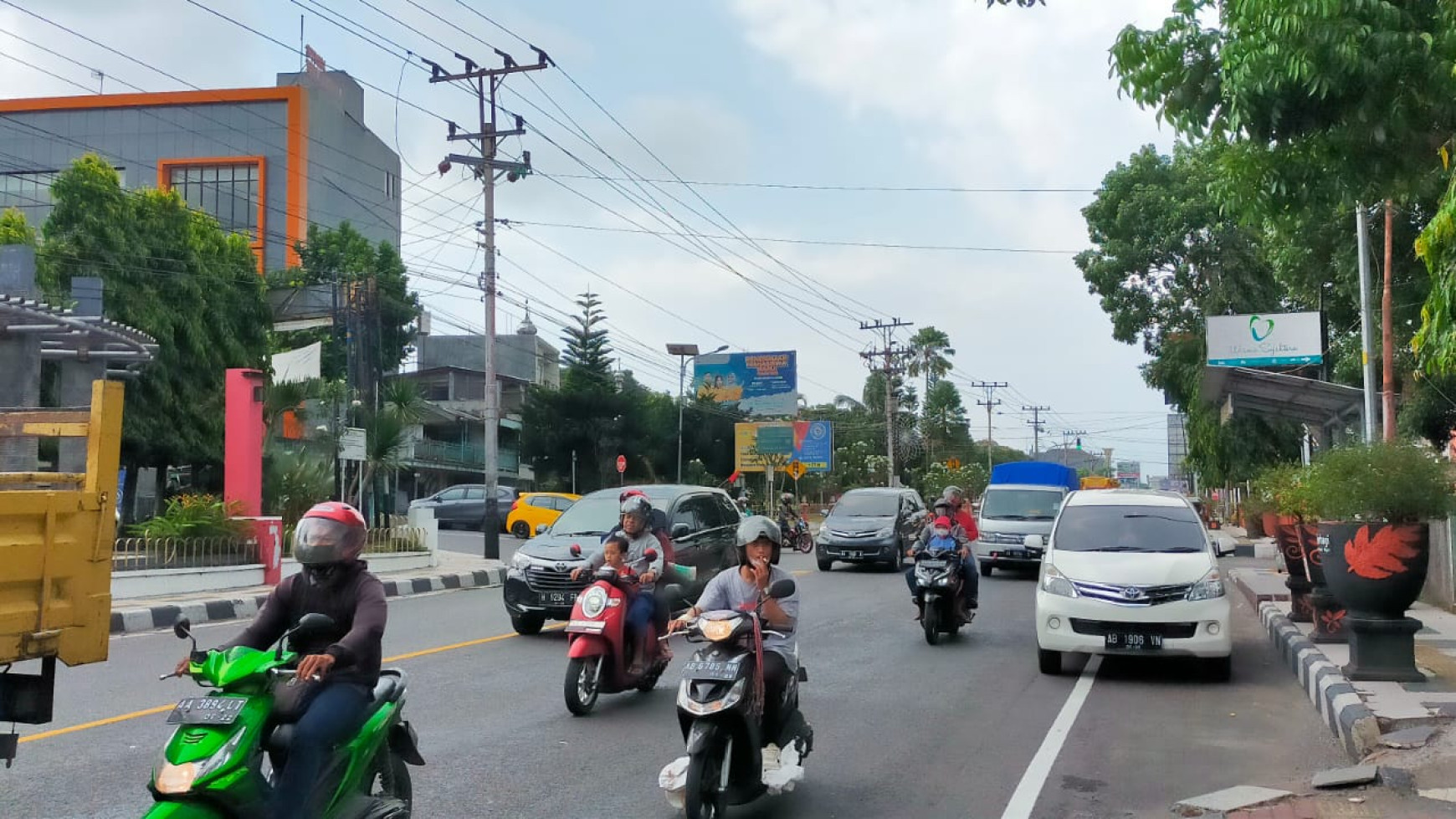 TANAH + BANGUNAN RUMAH DI MAGELANG UTARA