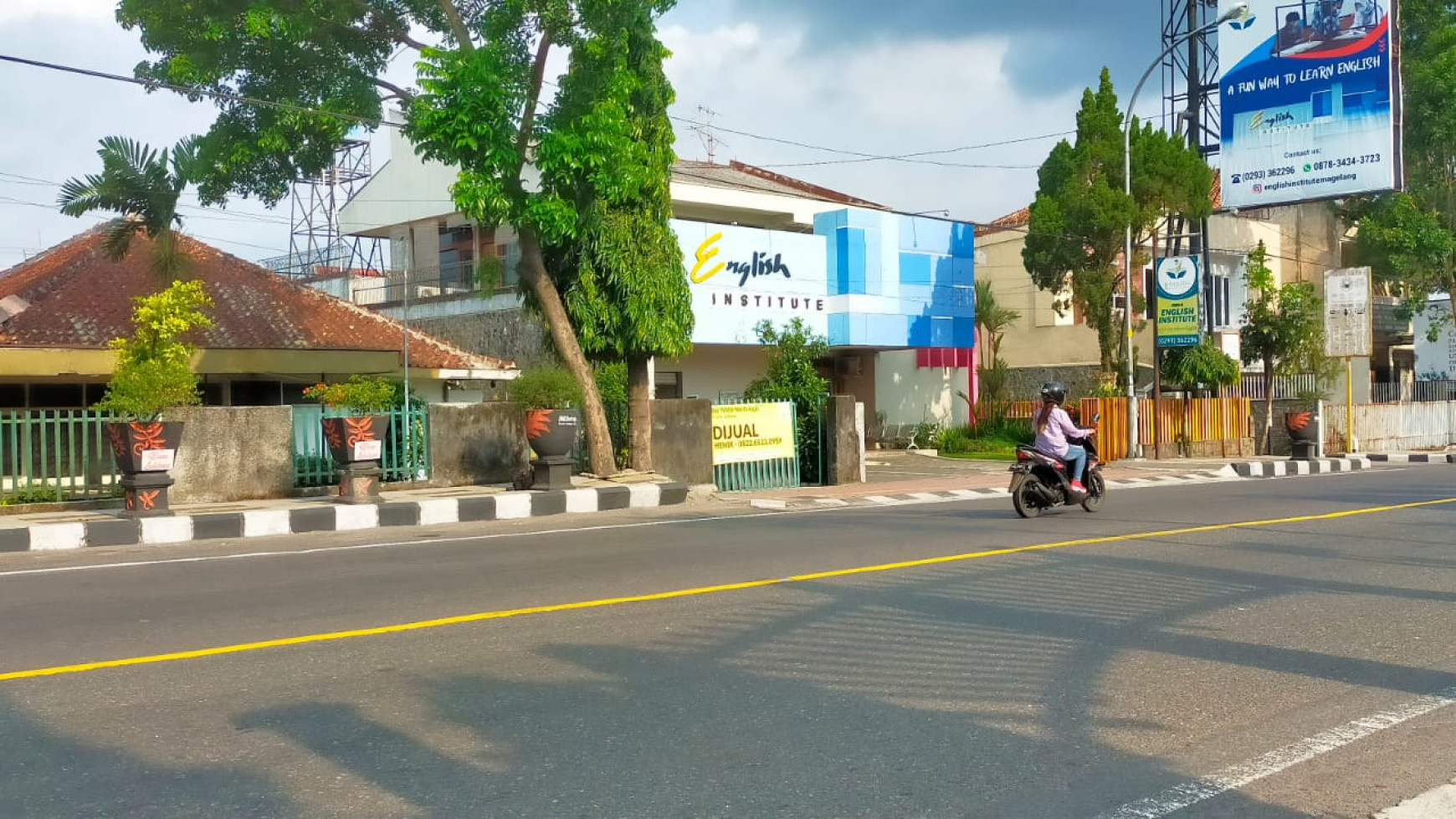 TANAH + BANGUNAN RUMAH DI MAGELANG UTARA