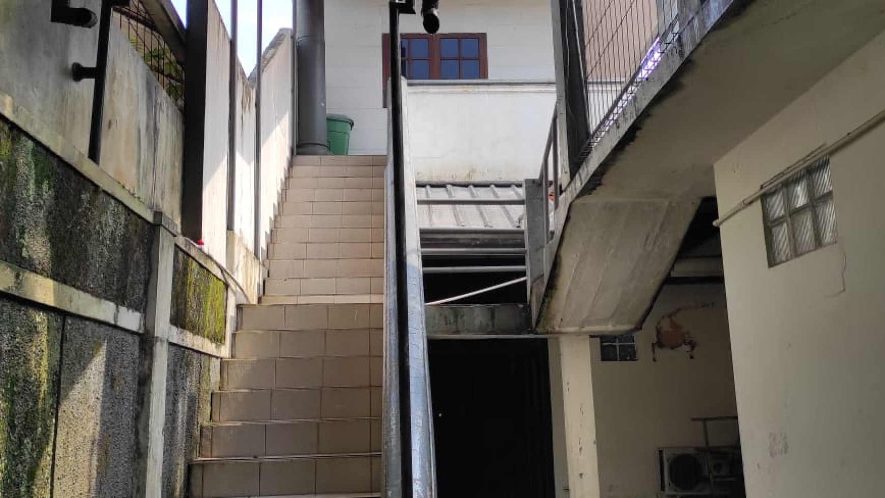 Dijual Rumah/Wisma di Bogor