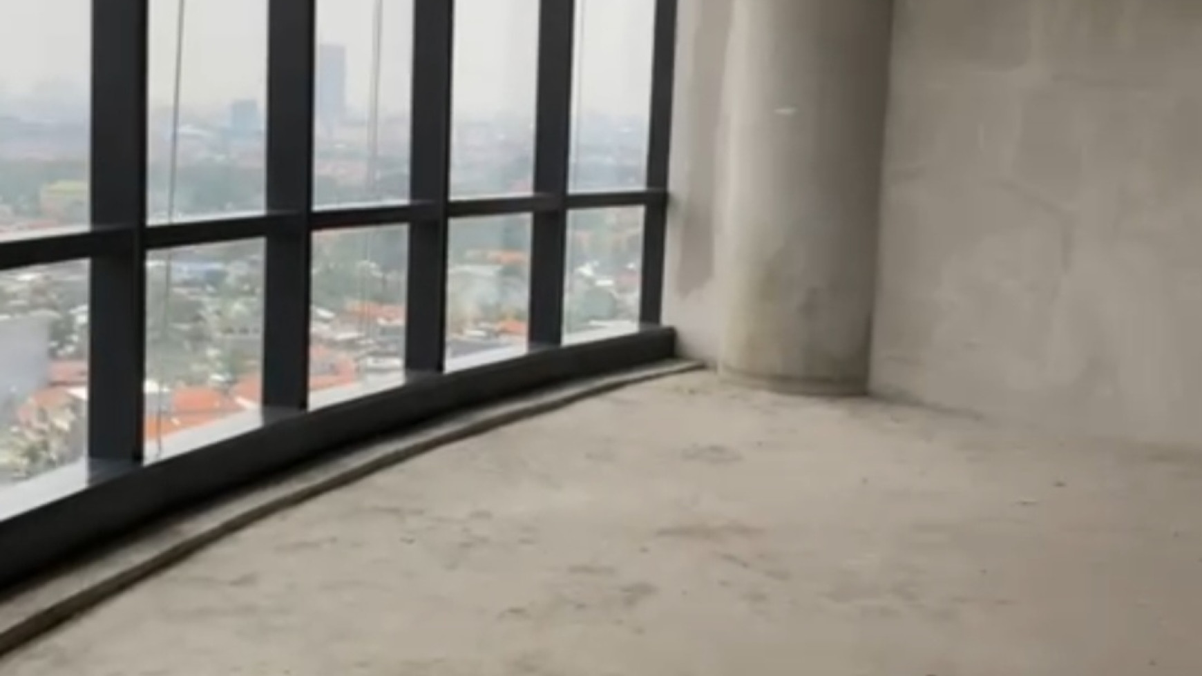 Dijual / Disewakan Office Tower Ciputra World Surabaya - Ready 2 unit Siap Pakai - Spesial Lokasi Depan Lengkungan View Jalan Mayjen Sungkono