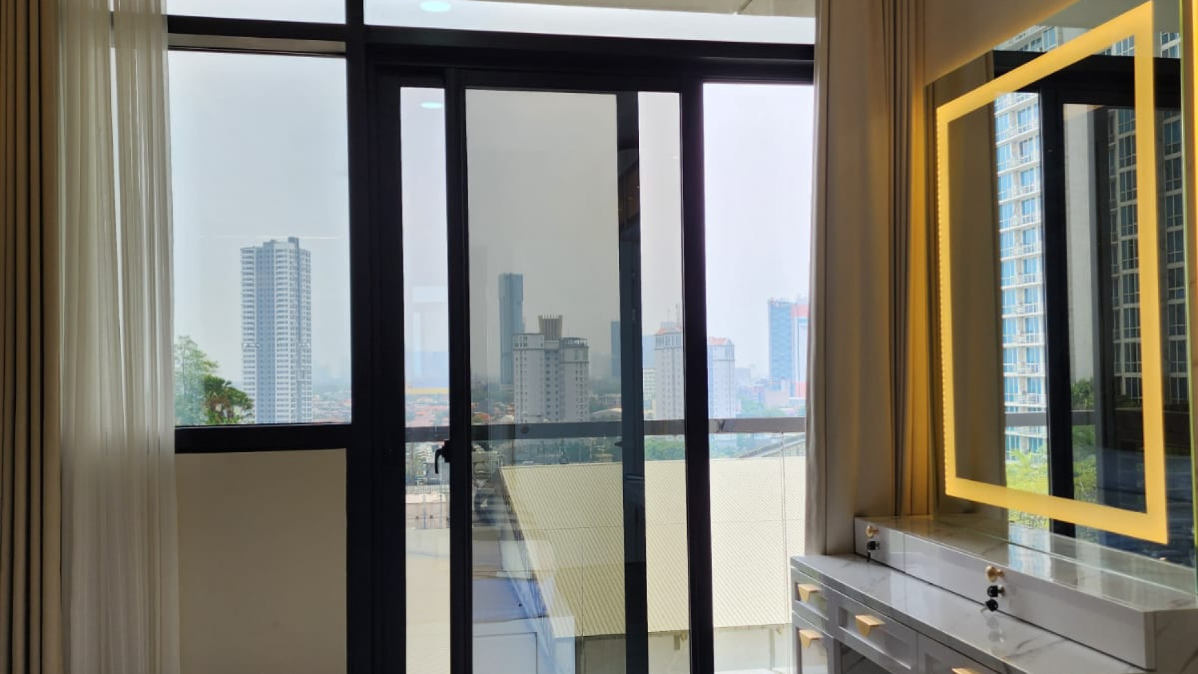 Dijual Apartemen Vertu Connecting Ciputra World