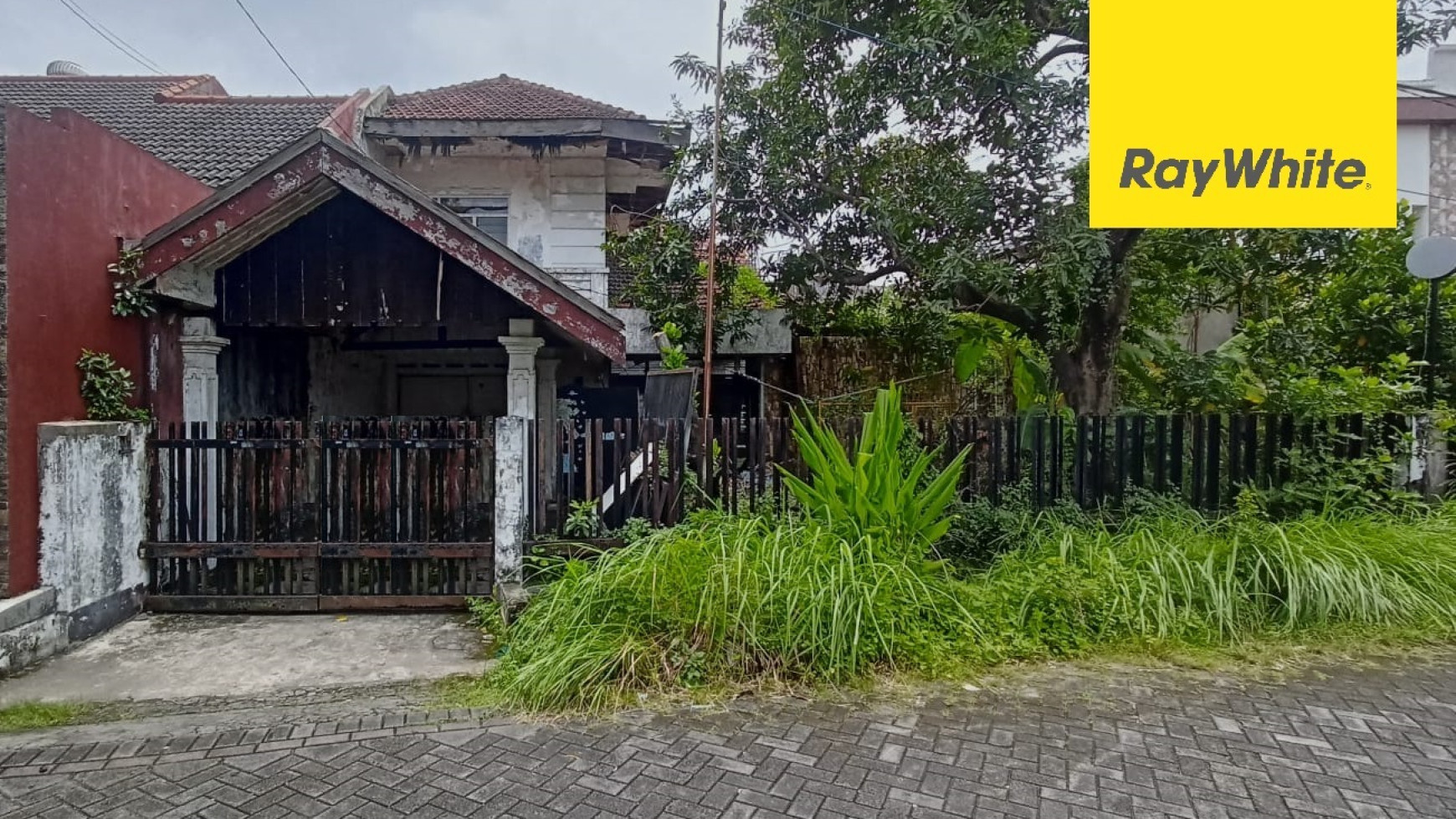 Dijual Rumah di Gayungsari Barat Surabaya