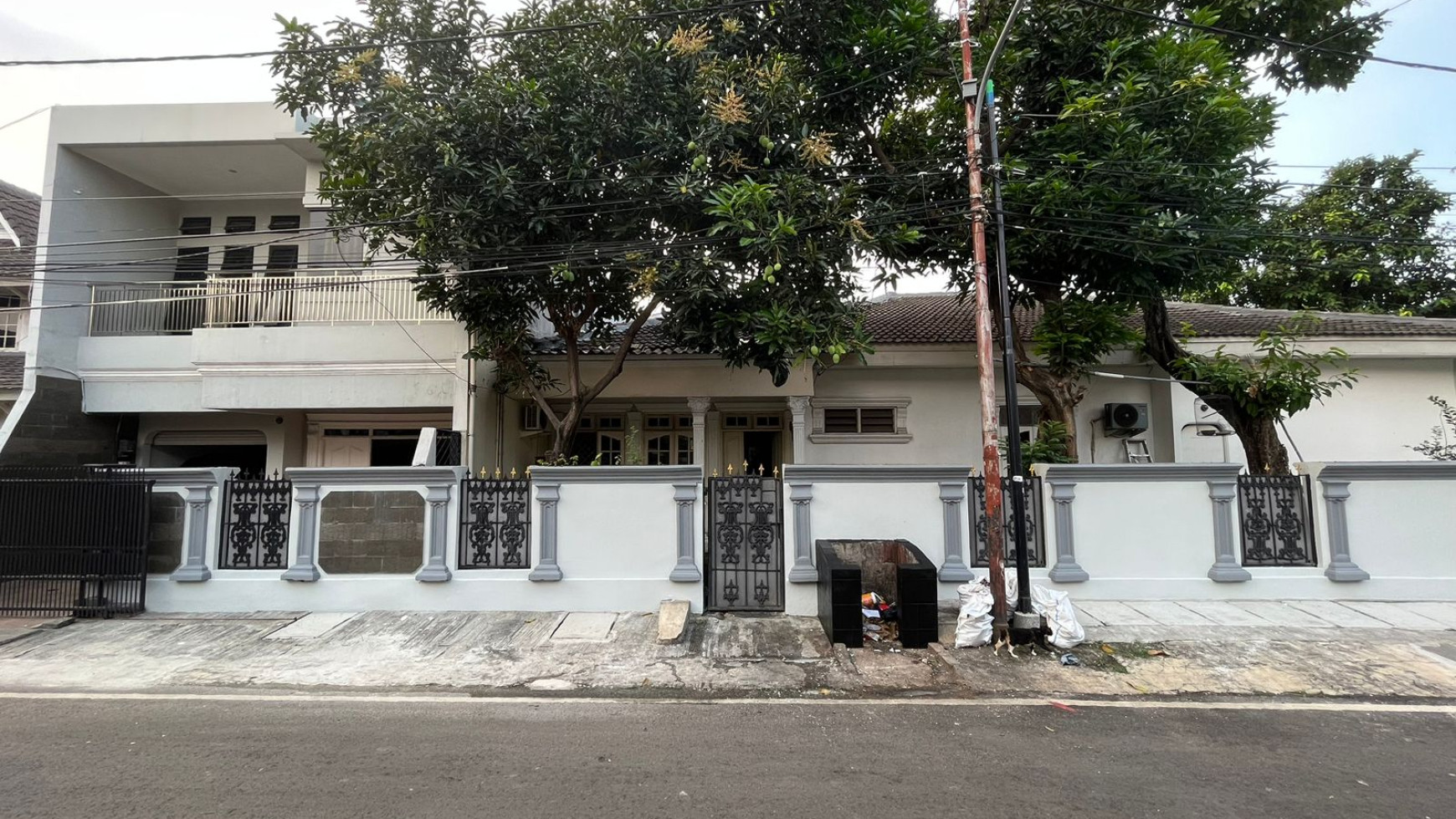 Dijual Rumah Hook di Cempaka Putih