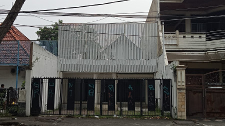 Dijual Rumah Tengah Kota di Jl Kartini Surabaya