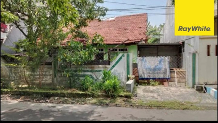 Dijual Rumah Hitung Tanah di Taman Medokan Asri Tengah Surabaya