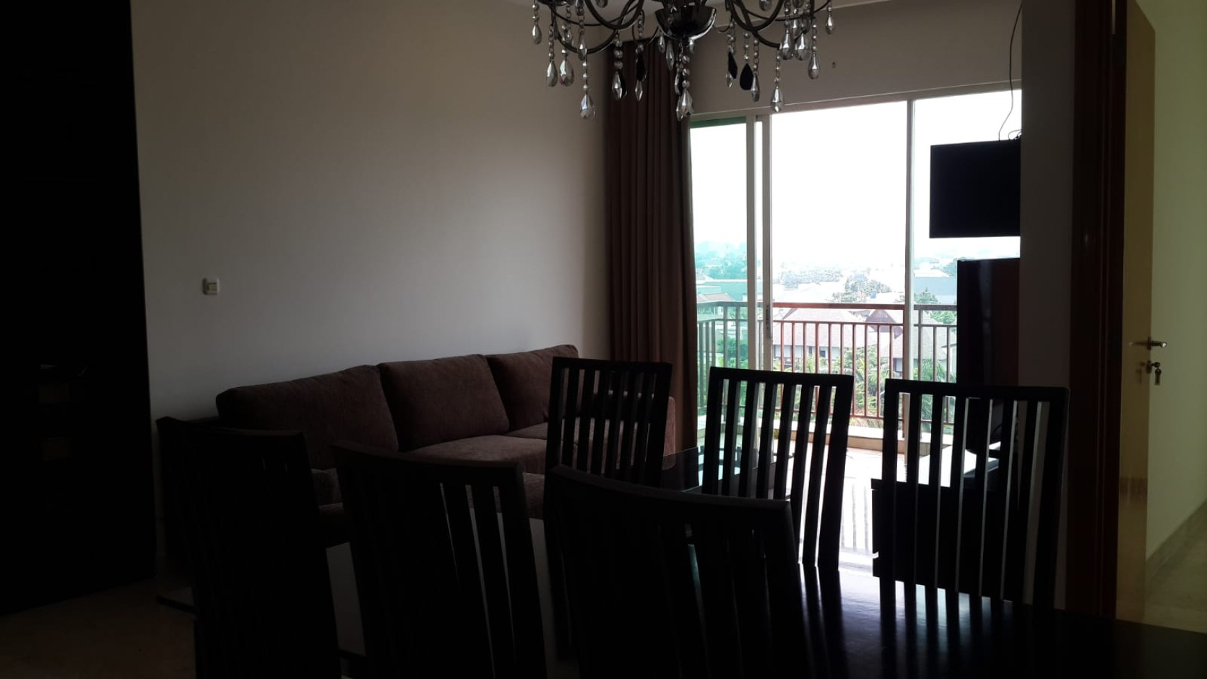 Apartemen Fully Furnished  di Senayan , Jakarta Selatan 