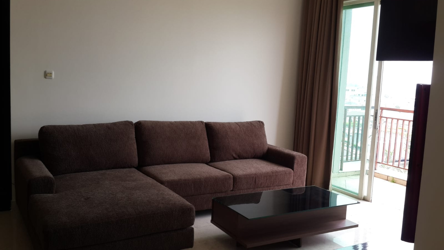 Apartemen Fully Furnished  di Senayan , Jakarta Selatan 