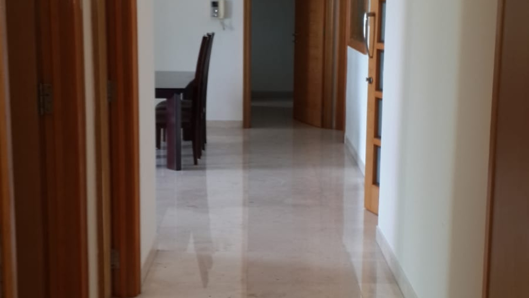 Apartemen Fully Furnished  di Senayan , Jakarta Selatan 