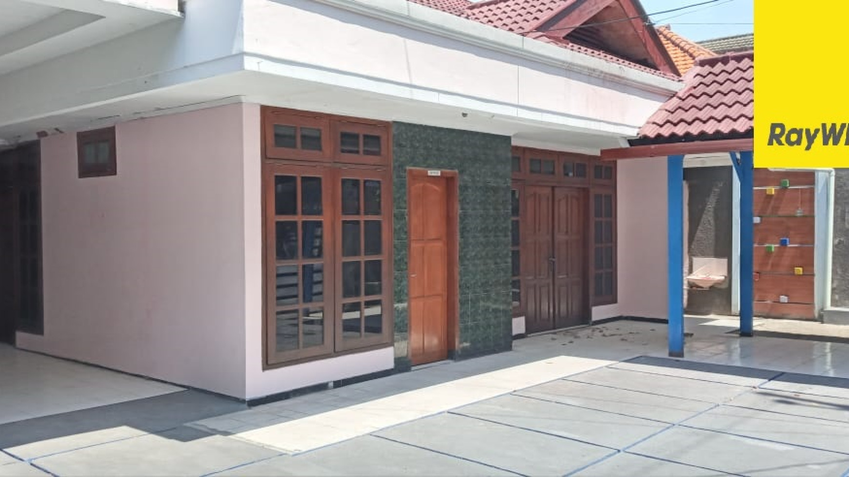 Dijual Rumah SHM di Rungkut Asri Tengah Surabaya Timur