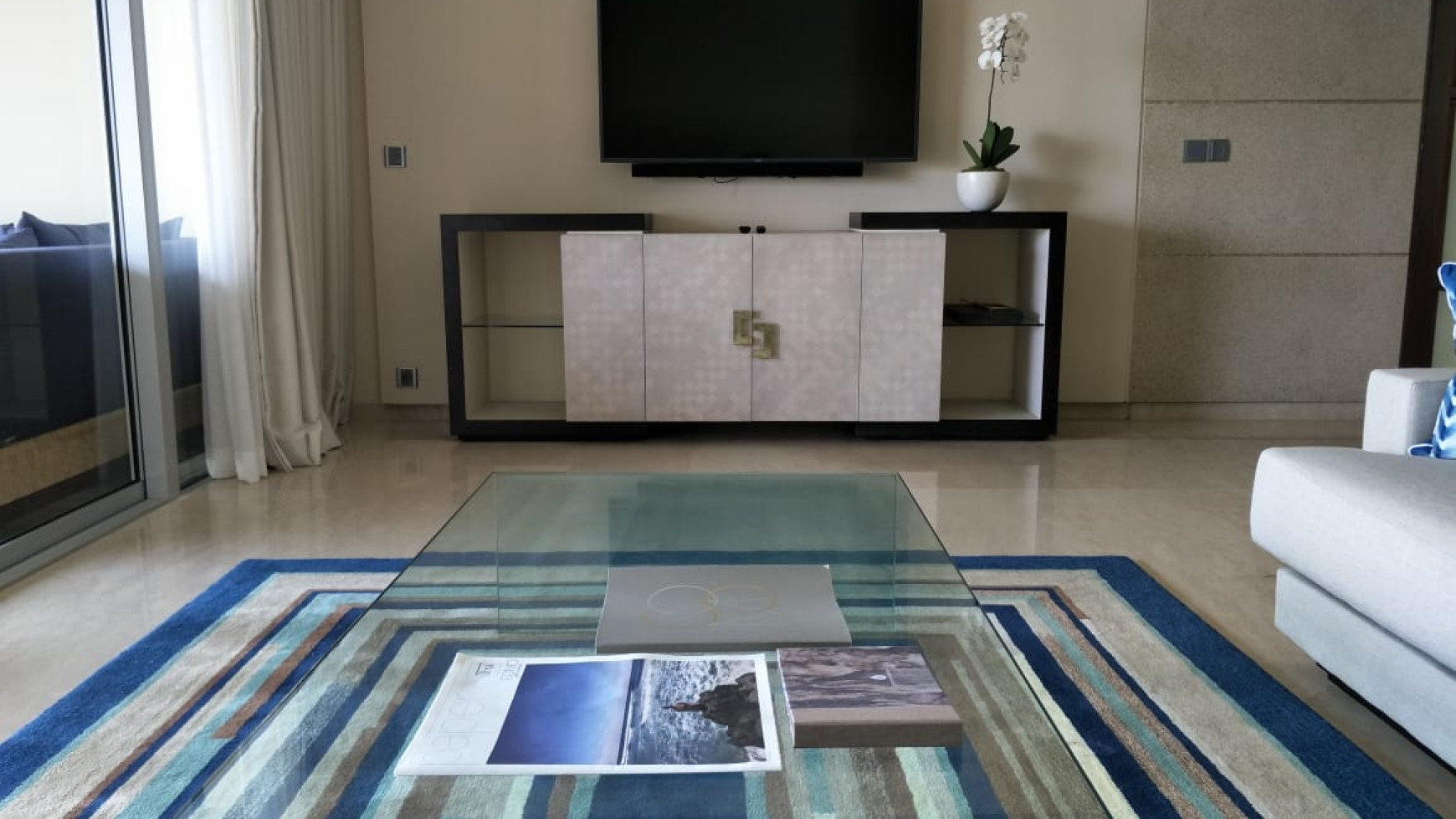 Luxury Oceanfront Apartment one Bedroom in Echo Beach, Canggu