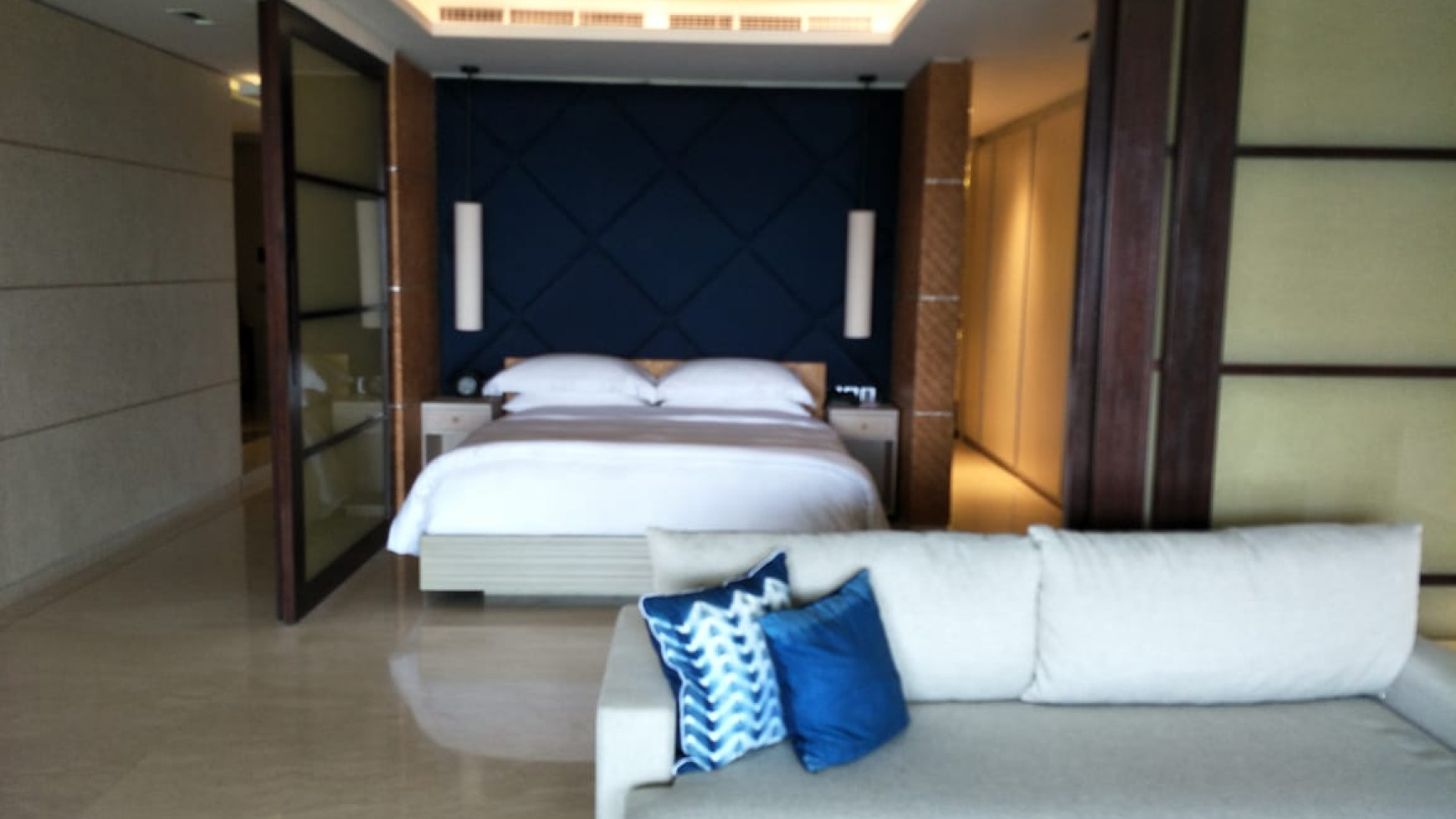 Luxury Oceanfront Apartment one Bedroom in Echo Beach, Canggu