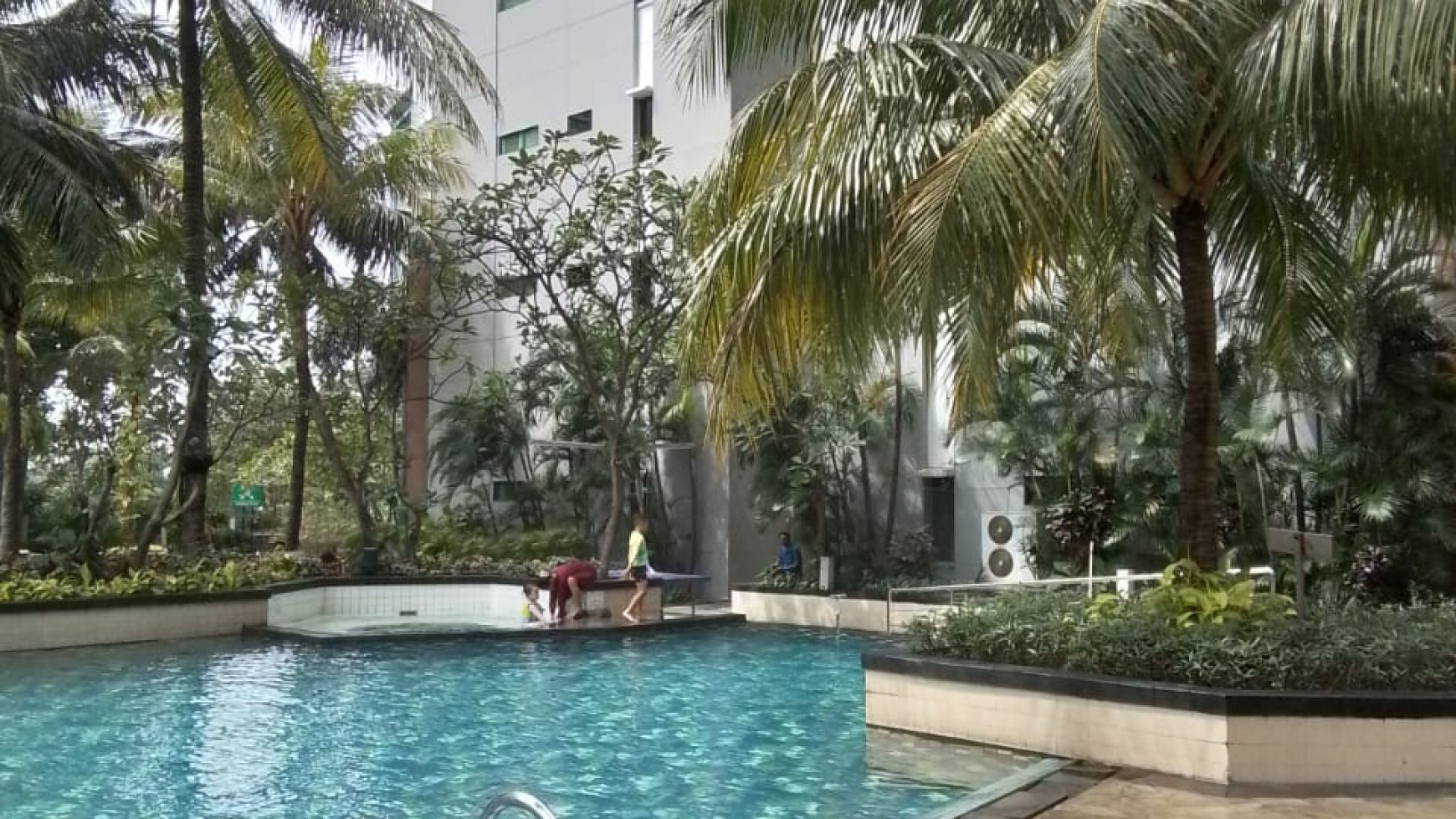 Dijual Unit Apartment Hamptons Park