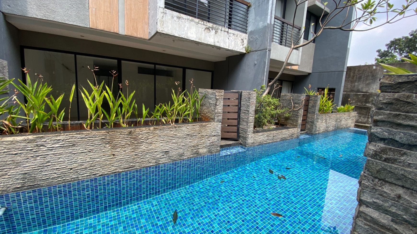 Dijual TownHouse mewah di Bangka