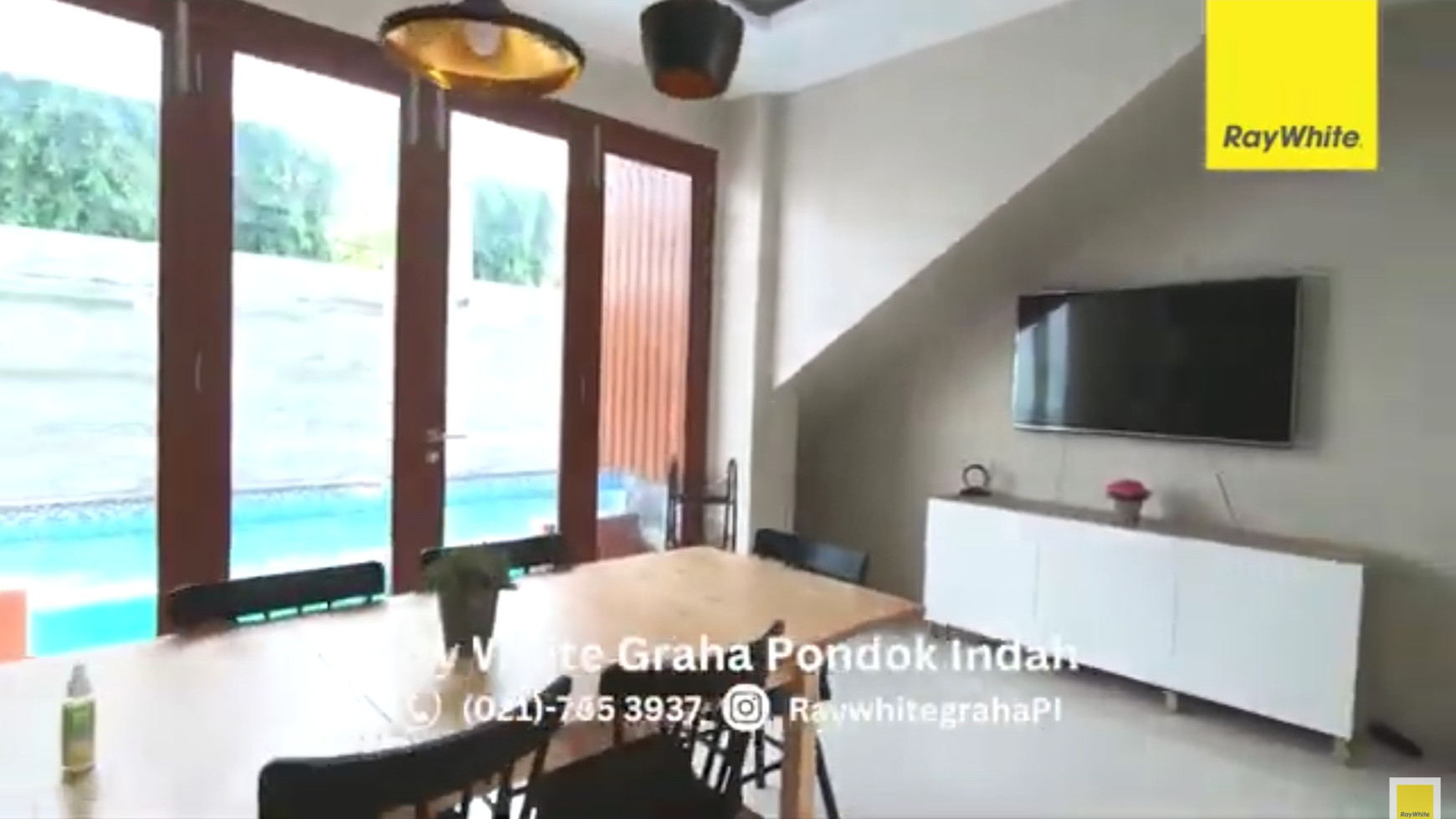 RUMAH MODERN LOKASI PONDOK INDAH 13.5 M ( nego )