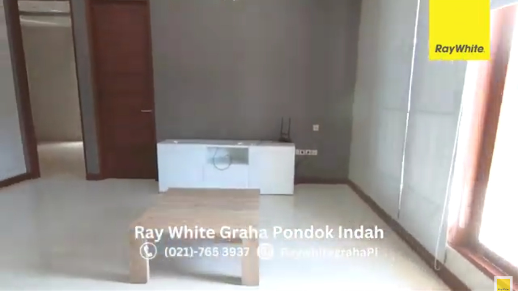 RUMAH MODERN LOKASI PONDOK INDAH 13.5 M ( nego )