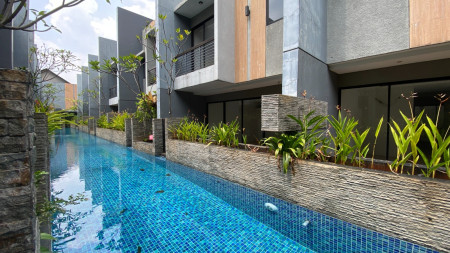 TOWN HOUSE BANGKA KEMANG JAKARTA SELATAN Harga  5.5 M