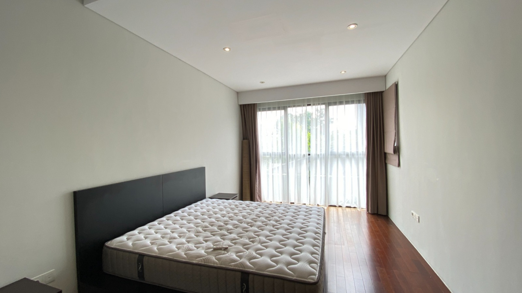 TOWN HOUSE BANGKA KEMANG JAKARTA SELATAN Harga  5.5 M