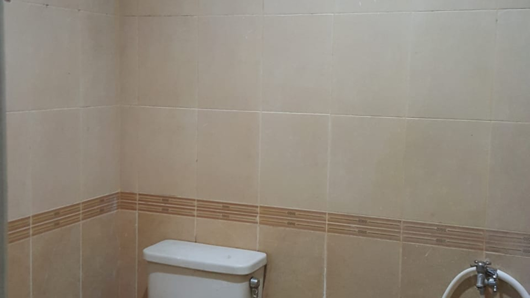Rumah bagus, rapih, lingkungan aman dan Nyaman siap huni di Bintaro.