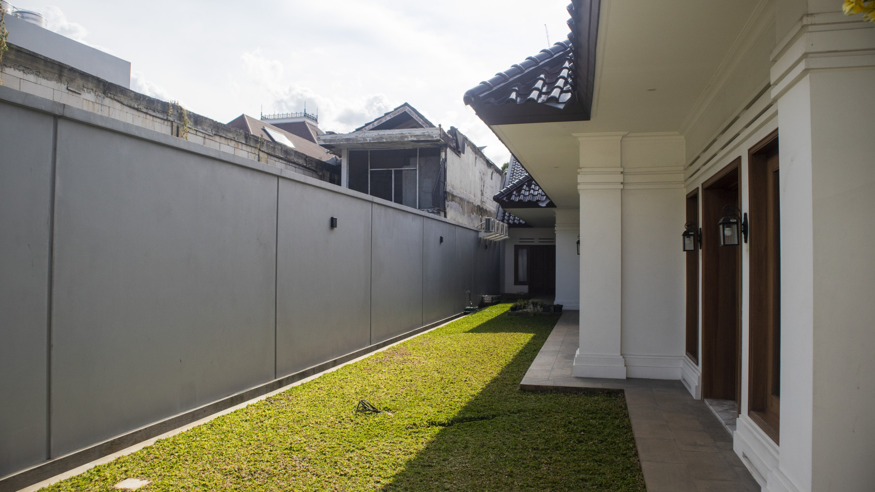 DISEWA Rumah area Menteng - Jakarta Pusat