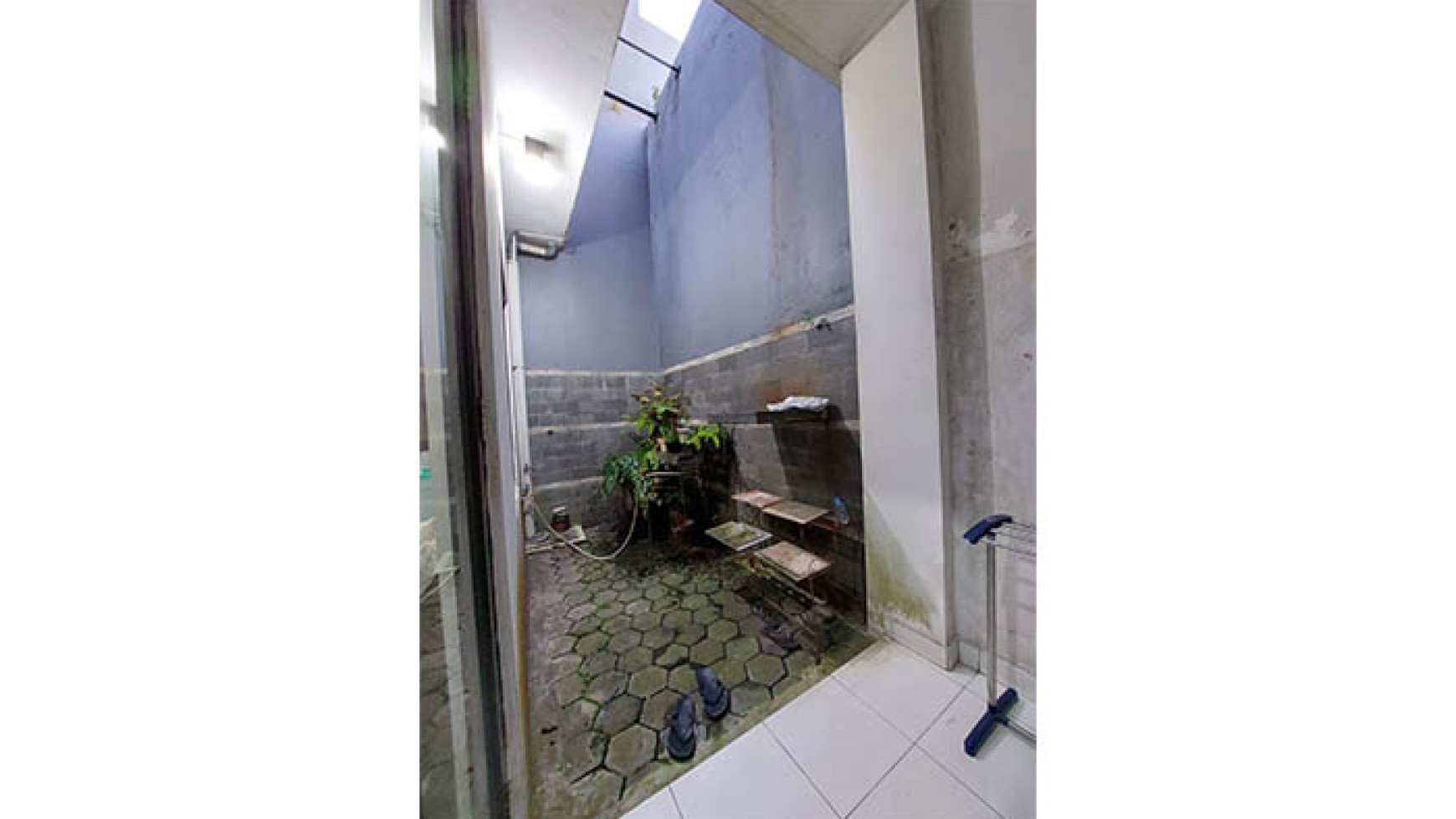 Rumah Hoek Bcs Joget, Kelapa Gading Luas 171m2