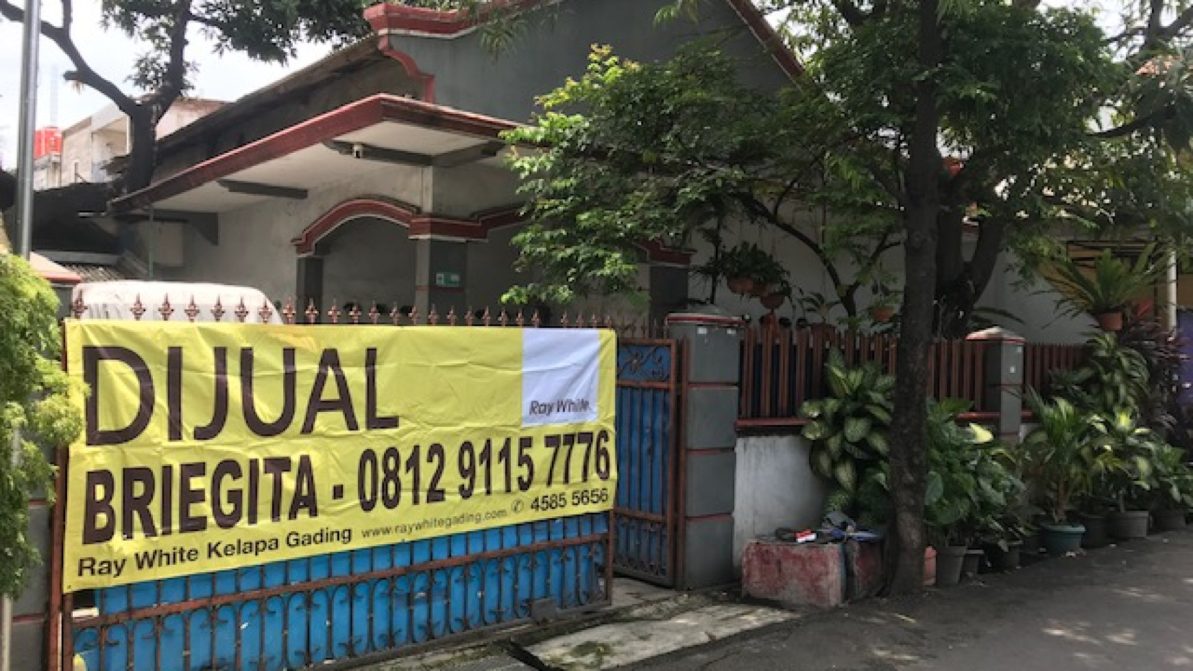 Rumah Tua Hirung Tanah Jl Lorong 100 Timur, Dekat Yos Sudarso, Rawa Badak, Luas 6x20m2