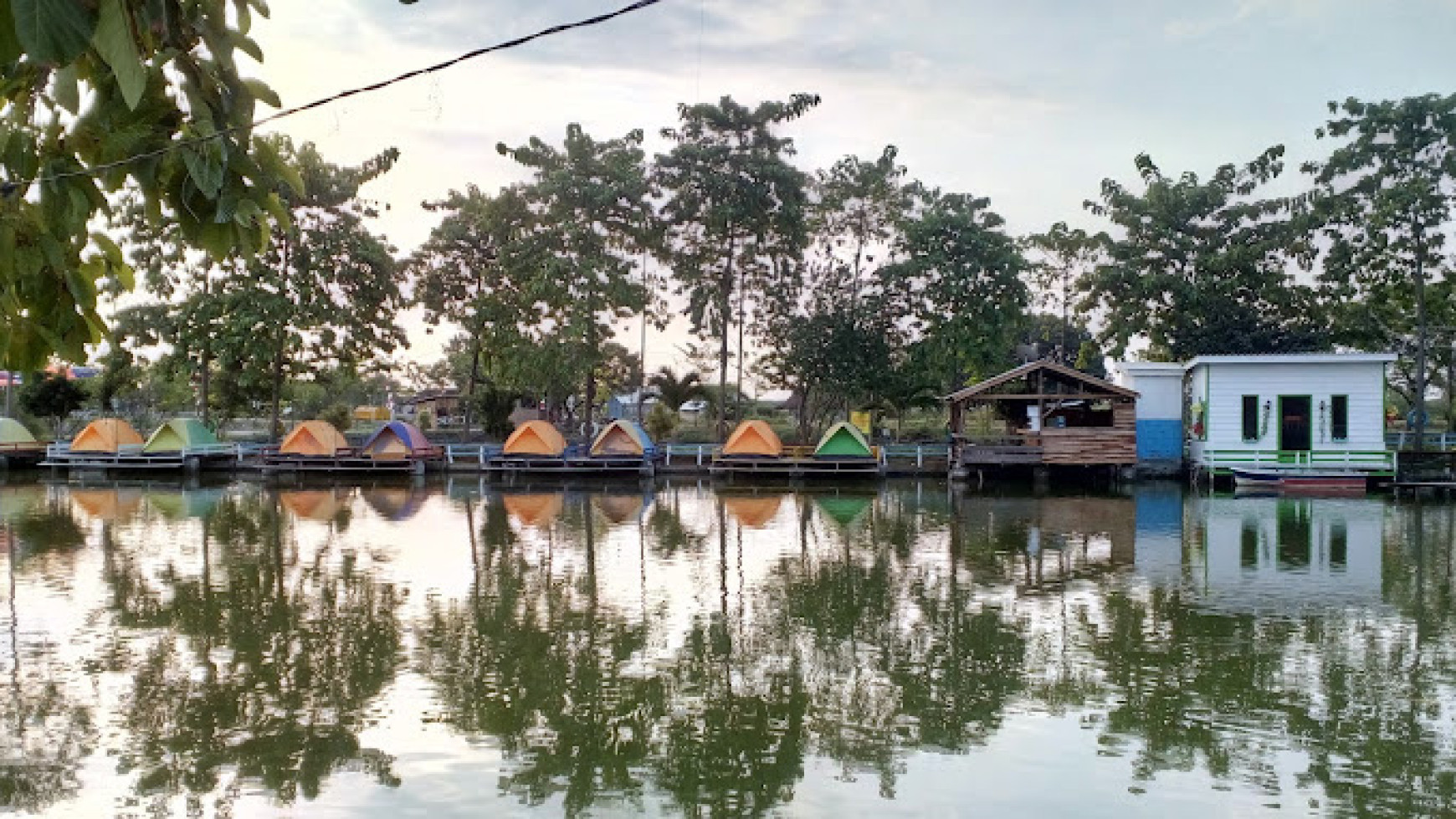 Tanah untuk Usaha Resto Wisata Air di Desa Kedungpeluk, Kec. Candi, Kedung Wonosari - Sidoarjo