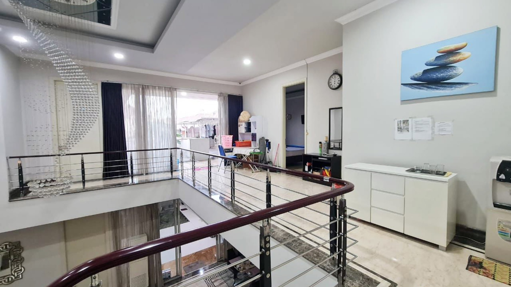 Rumah Mewah di Wisata Bukit Mas 2 Street Of Paris, Minimalis Modern, Design Mewah Full Marmer, Siap Huni