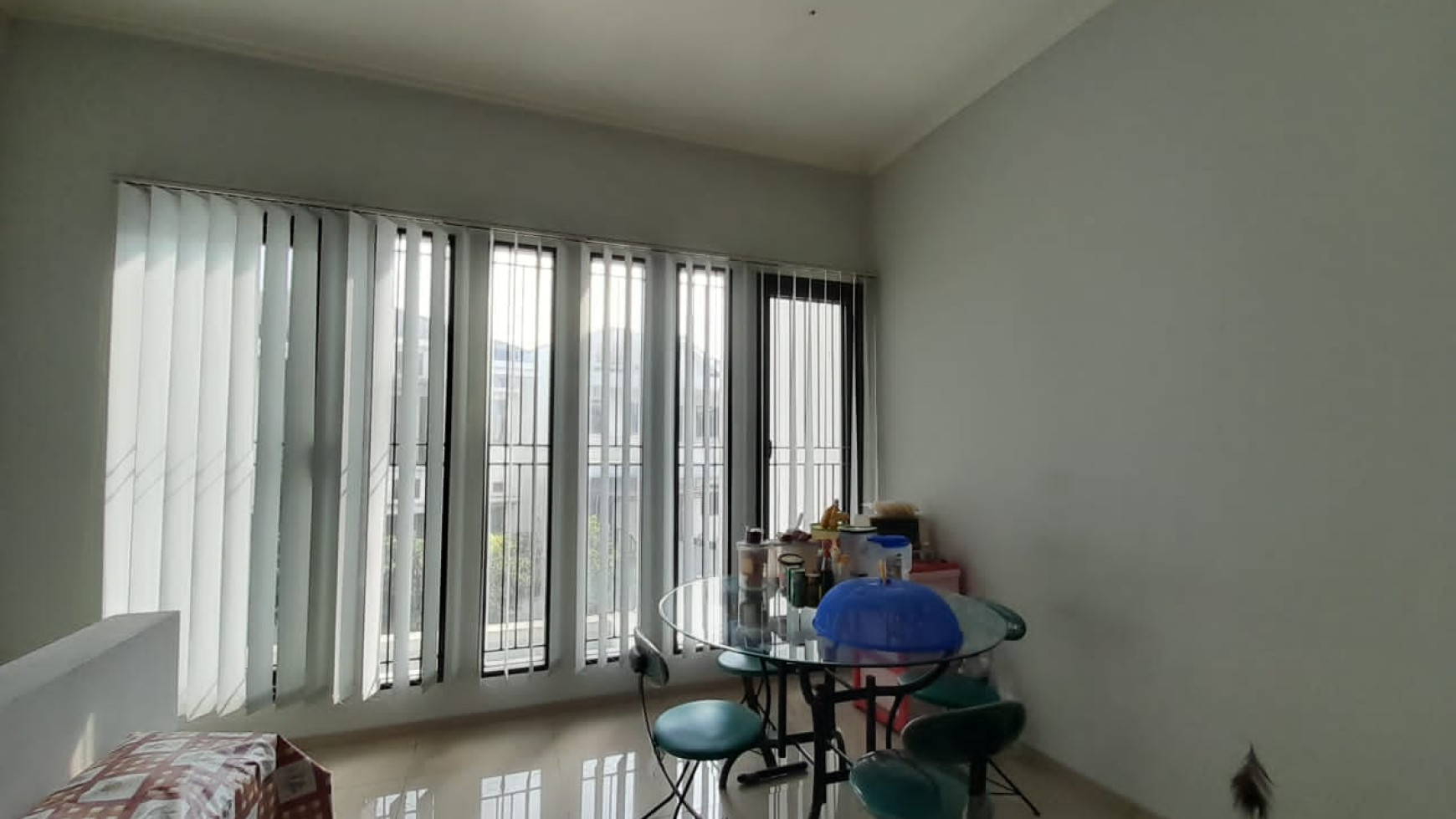 Rumah Lux Terawat di Komplek Setraduta, Bandung