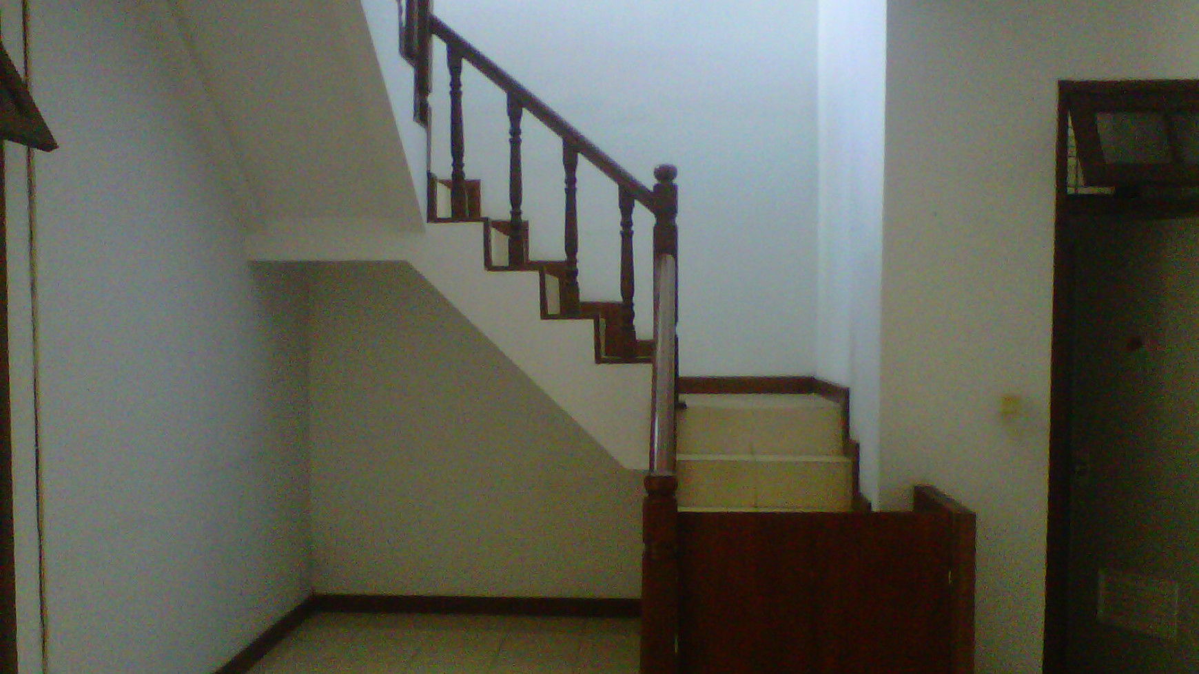Rumah Bagus di Bukit Cinere Indah