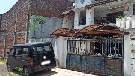Rumah di Lebak Arum, Luas 10 x 25 m2, Hadap Utara, SHM, HITUNG TANAH !!!