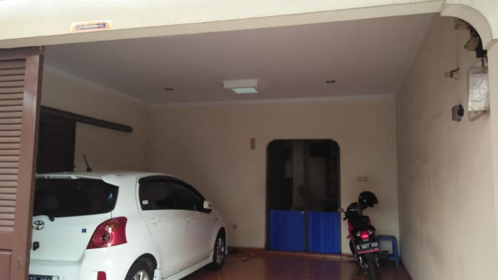 RUMAH DIJUAL JALAN MAMPANG PRAPATAN JAKARTA SELATAN