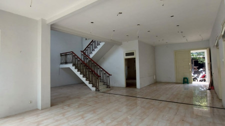 MURAH Ter-LUAS 312 m2 Rumah Pakuwon Indah Villa Bukit Indah - Layout Ruang Loss - Cantik - SHM - Dekat Pakuwon Mall , PTC, Supermall