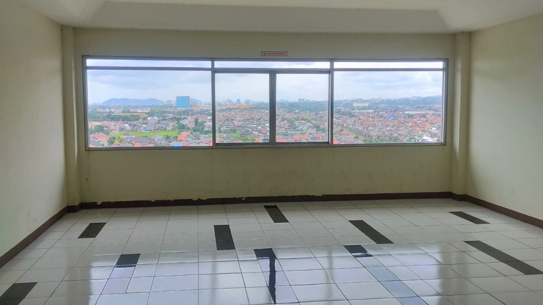 Apartemen Siap Huni dan Lokasi Strategis @Apartemen Emerald Tower, Buah Batu Bandung