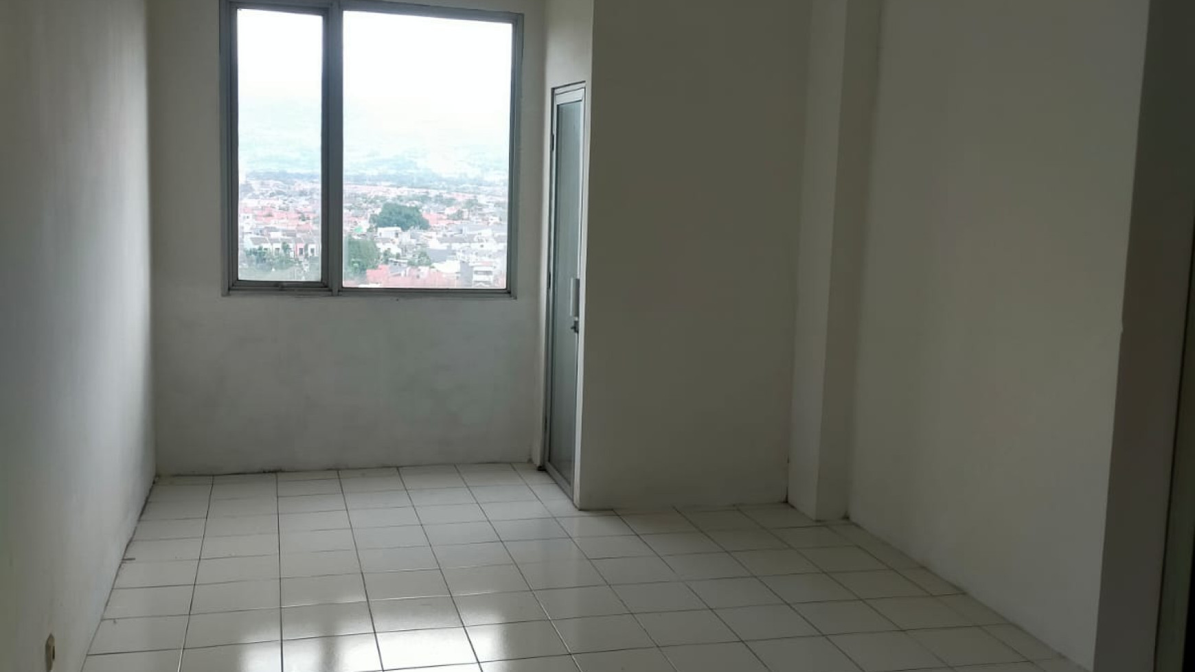 Apartemen Siap Huni dan Lokasi Strategis @Apartemen Emerald Tower, Buah Batu Bandung