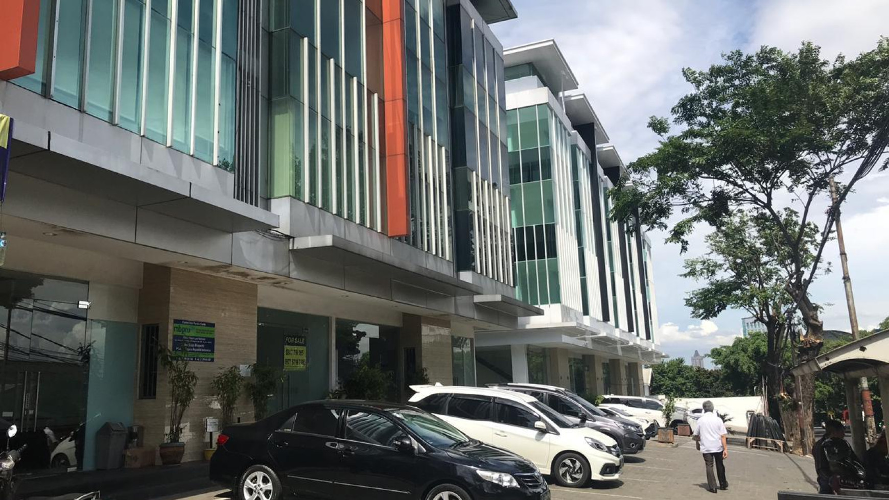 Gedung Siap Pakai Lokasi Strategis @Kindo Square, Mampang