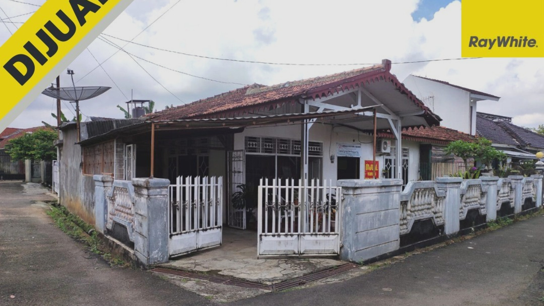 Rumah Murah Tanah 297 m2 di Jalan Nunyai Rajabasa