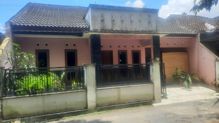 RUMAH SHM DI TENGAH KOTA JOGJA KALASAN