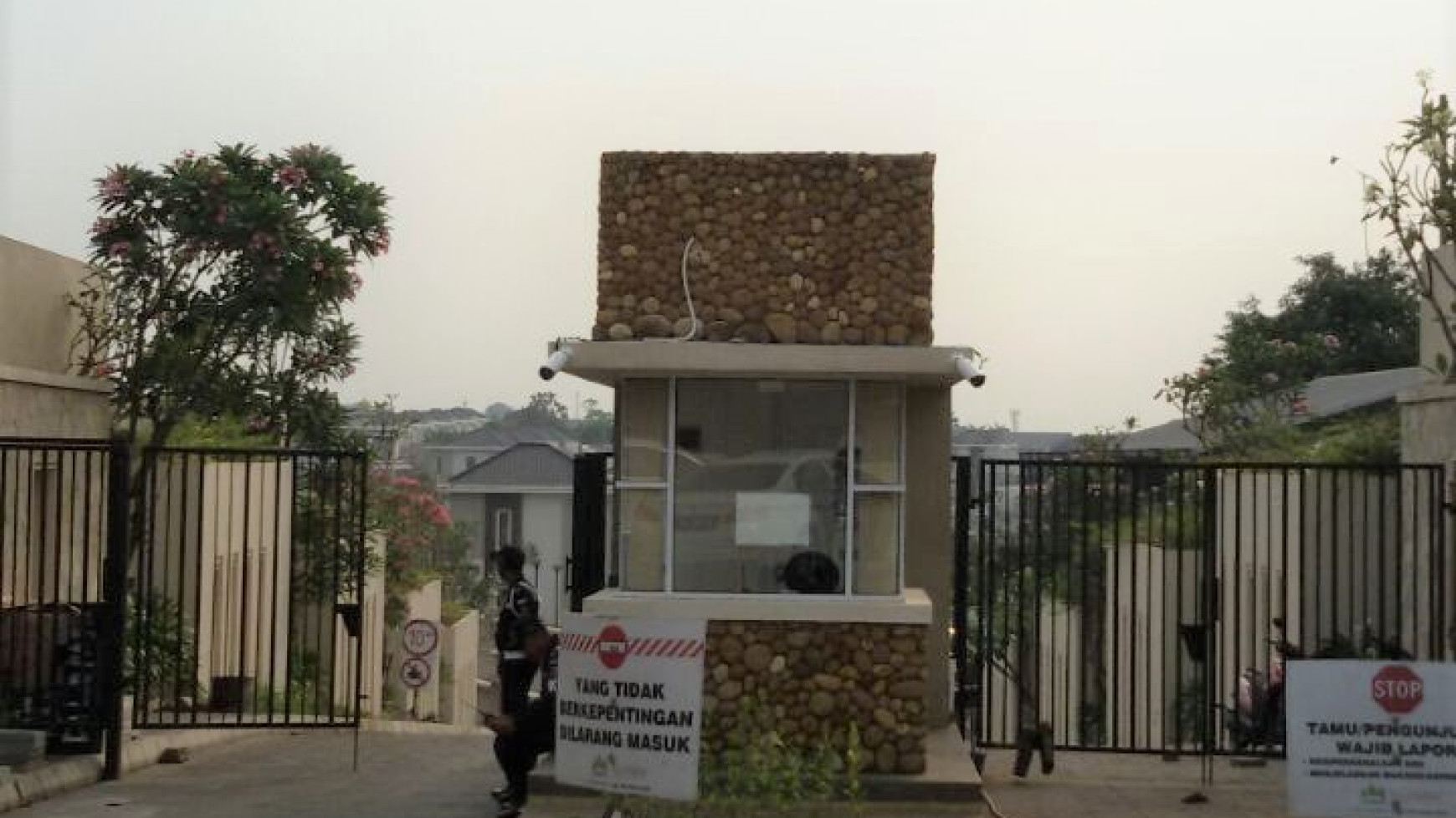 Rumah Siap Huni, Fasilitas Cluster Lengkap, dan Hunian Nyaman @River Valley, Lebak Bulus